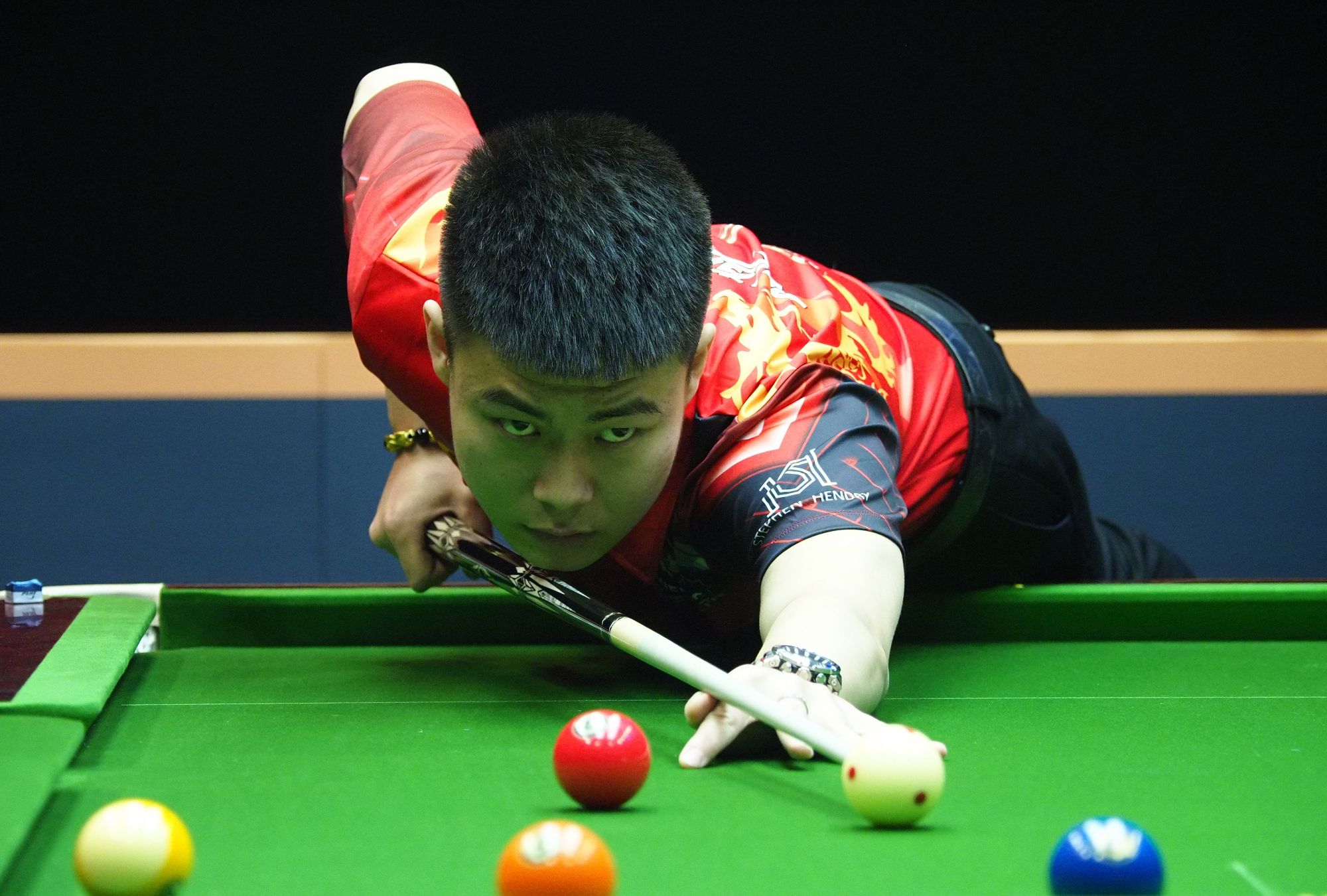 拉加盟曼城 拉加盟曼城